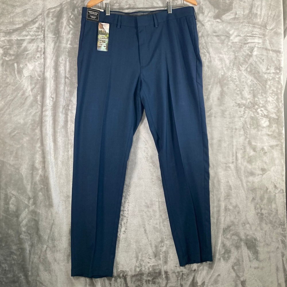 Haggar Mens 36x30 Slim Fit Premium Comfort Dress Pants Blue 36x30 HD00658 Stria